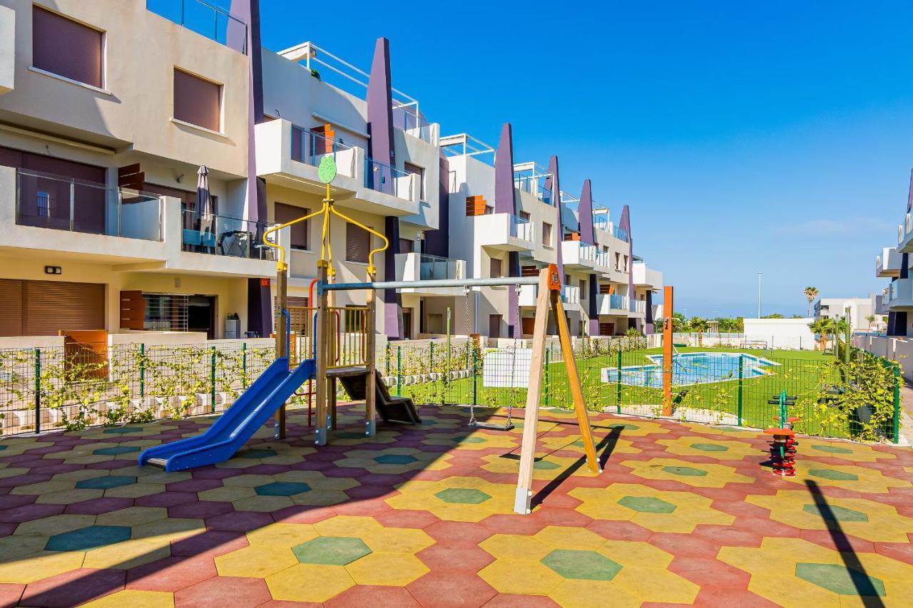 High Class 2 Bedroom Apartment With Underfloor Heating Torre de la Horadada Eksteriør billede